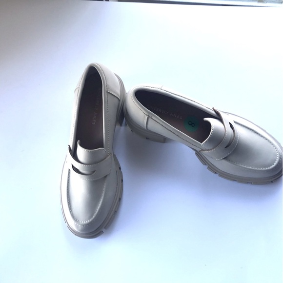 Women’s Sz 8 Sincerely Jules Dylan Chunky Cork Loafers Sand/Neutral | Vegan - Picture 3 of 9